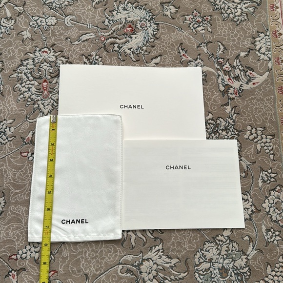 Chanel Black Shopping Bag with Accessories - Picture 6 of 6